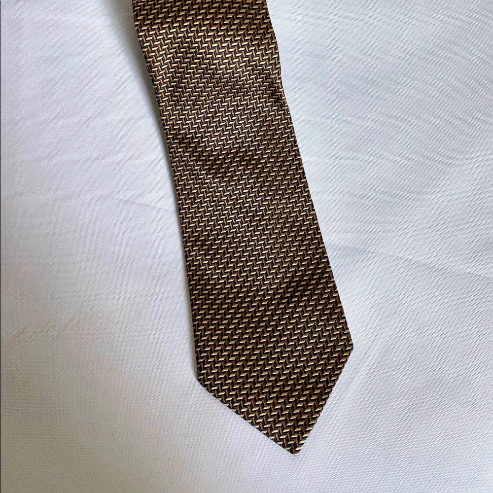 Men’s Neck Tie 100% Silk Harold Powell 3/$20